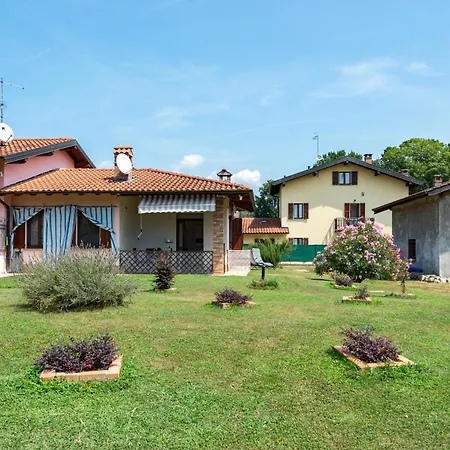 بيت للعطل La Casa In Campagna: Rustic Retreat 800M From The Lake - Happy Rentals Leggiuno