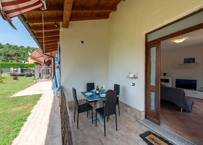 La 800m From - Happy Appartement Leggiuno