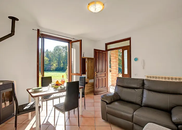 La 800m From - Happy *